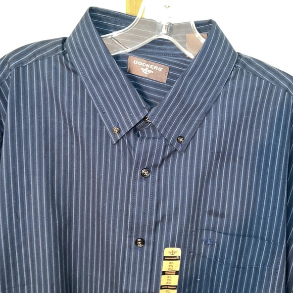 Dockers Men's Blue White Stripe Button Down Long Sleeve Shirt Size XL New w Tags - Picture 2 of 6